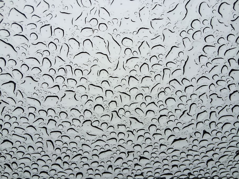 Regen, Fenster, Regentropfen, Glas, Oberfläche, transparent, Tröpfchen, Vollbild, Hintergründe, Muster, keine Leute, texturiert, Glas - Material, drinnen, Nahansicht, Tag, fallen, nass, Wasser, abstrakt, Fülle, Flachwinkelansicht, Design, 2K