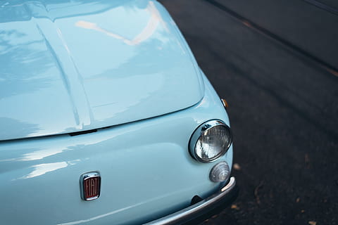klassisk, hvid, fiat køretøj, vej, Fiat, 500, blå, bil, årgang, automotive, transportform, motor køretøj, transportmidler, land køretøj, forlygte, ingen mennesker, dag, tæt på, retro stylet, afspejling, stationær, høj vinkel visning, fokus på forgrunden, udendørs, vintage bil, by, luksus, 1080P, CC0, offentligt domæne, royaltyfrie