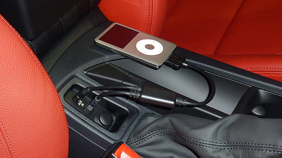 iPod, mașină, roșu, Piele, interior, auto, luxos, vehicul, proiecta, transport, modern, mașini de lux, viteză, armă, pistol, semn, comunicare, Siguranță, semn de avertizare, culoare neagră, curea, nici o persoana, a închide, în interior, bogatie, scaunul vehiculului, interiorul vehiculului, centura de siguranta, agresiune, 1080P, CC0, domeniu public, fără drepturi de autor