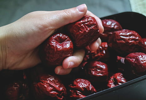 dried red jujube, Dried, Red, Jujube, close up, hands, food, fruit, freshness, close-up, human Hand, ripe, organic, food and drink, human body part, hand, one person, healthy eating, real people, wellbeing, indoors, lifestyles, body part, holding, unrecognizable person, finger, temptation, 5K