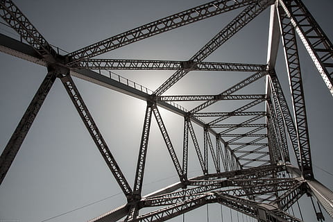 low, angle photography, transmission tower, white, grey, steel bridge, supporter, bridge, engineering, co, bridge construction, transportation, construction, architecture, steel, metal, outdoor, zimbabwe, africa, famous Place, bridge - Man Made Structure, built structure, no people, low angle view, connection, sky, nature, outdoors, day, clear sky, pattern, tower, city, alloy, girder, directly below, power supply, 4K, CC0, public domain, royalty free