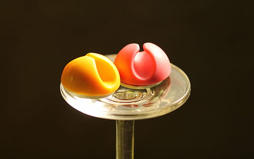 Patch, Gelb, Rosa, Studioaufnahme, Ei, schwarzer Hintergrund, Lebensmittel, Essen und Trinken, drinnen, Nahansicht, keine Leute, kopieren sie platz, Feier, Frische, Stillleben, Eigelb, Tomate, Genuss, Reichtum, Gruppe von Objekten, mehrfarbig, rot, kleine Gruppe von Objekten, 4K, CC0, gemeinfrei, lizenzfrei