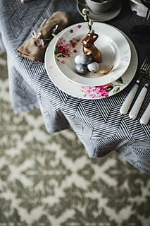 round dinner table, decorated, easter motifs, Round, dinner, table, easter, motifs, grey, holidays, decorations, celebration, plate, food, napkin, crockery, cup, food And Drink, high angle view, one person, tablecloth, directly above, saucer, drink, kitchen utensil, indoors, refreshment, eating utensil, mug, spoon, freshness, furniture, breakfast, meal, tea cup, 5K, CC0, public domain, royalty free