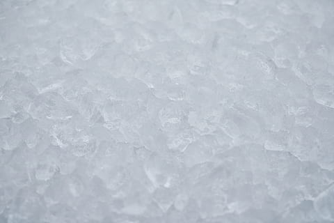 ghiaccio, bianca, freddo, struttura, macro, sfondo, congelato, bagnato, umido, frigo, fotogramma intero, sfondi, strutturato, Colore bianco, temperatura fredda, nessuno, girato in studio, copia spazio, grande gruppo di oggetti, in casa, avvicinamento, inverno, cristallo, cibo e bevande, astratto, natura, mucchio, gruppo di oggetti, sfondi astratti, effetto strutturato, 5K, CC0, dominio pubblico, privo di copyright
