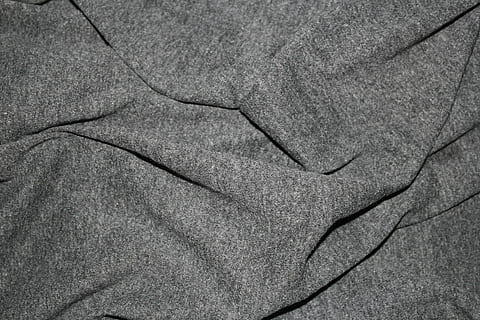 fons gris, gris, fons, objecte, tèxtil, drap, marc complet, patró, textura, cap gent, naturalesa, vista d’angle alt, primer pla, dia, a l'aire lliure, part de la planta, arrugat, full, planta, terra, material, 1080P, CC0, domini públic, lliure de regalies