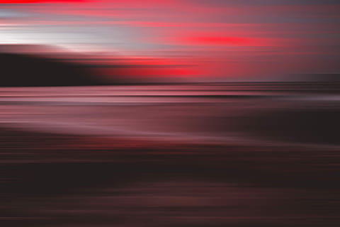 sense títol, cel, vermell, núvol, borrós, resum, color, creatiu, naturalesa, sortida del sol, platja, oceà, aquachara, sortida del sol abstracta, fons, moviment, patró, cap gent, fons abstractes, aigua, multicolor, moviment borrós, fons de colors, marc complet, posta de sol, color rosa, nit, núvol - cel, llum - fenomen natural, mar, llum, 5K, CC0, domini públic, lliure de regalies