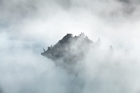 mountain peak, emerald, bay peeks, morning mist, foggy, photo, island, mountain, foggy weather, fog, cloud, tree, mist, nature, cloud - Sky, outdoors, sky, scenics, cloudscape, landscape, weather, no people, day, beauty in nature, scenics - nature, environment, land, tranquil scene, tranquility, forest, non-urban scene, plant, smoke - physical structure, 5K, CC0, public domain, royalty free