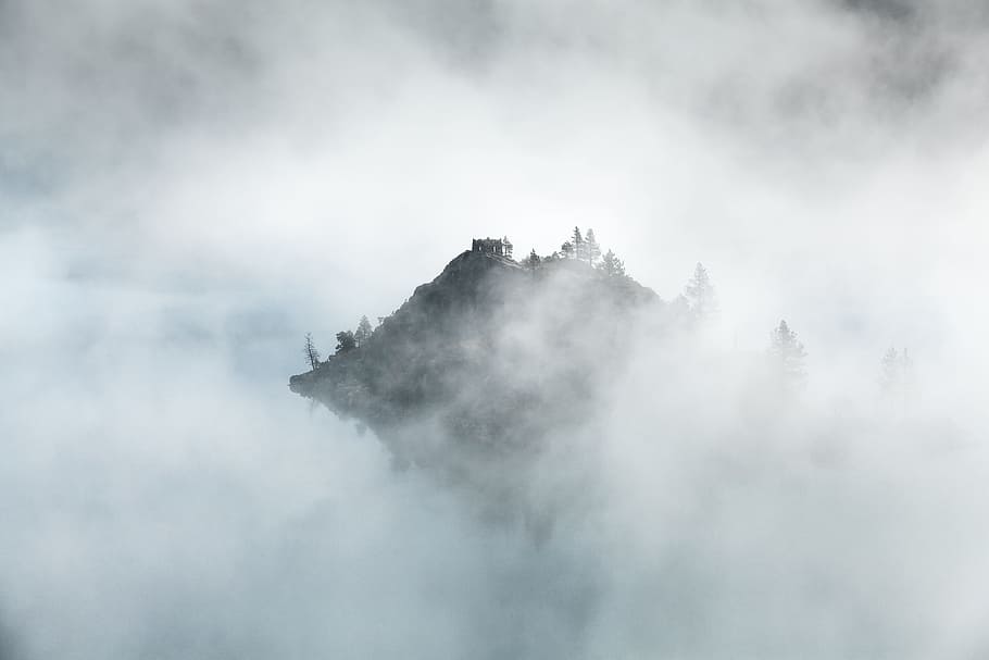 picco di montagna, Smeraldo, sbirciate, nebbia mattutina, nebbioso, foto, isola, montagna, tempo nebbioso, nebbia, nube, albero, natura, nuvola - cielo, all'aperto, cielo, Paesaggi, Cloudscape, paesaggio, tempo metereologico, nessuno, giorno, bellezza nella natura, scenics - natura, ambiente, terra, scena tranquilla, la tranquillità, foresta, scena non urbana, pianta, fumo - struttura fisica, 5K
