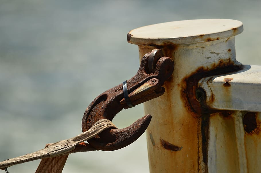 gancio, arrugginito, oceano, astratto, metallo, mare, barca, marino, nave, trasporto, viaggio, metallico, acqua, all'aperto, concentrarsi sulle conoscenze acquisite, avvicinamento, giorno, nessuno, intemperie, sicurezza, vecchio, legno - materiale, protezione, luce del sole, forza, natura, catena, danneggiato, corri giù, 5K