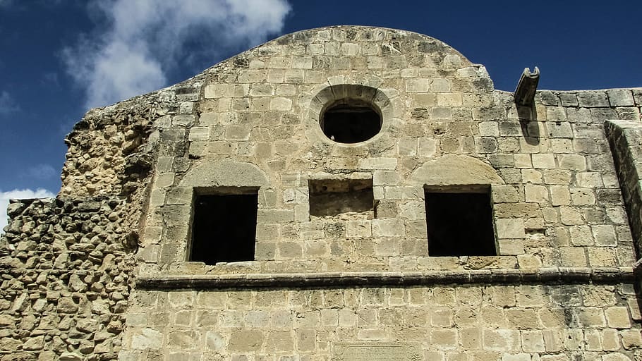Xipre, kolossi, castell, medieval, kolossi, castell, fàbrica de sucre, edifici auxiliar, història, arquitectura, destrucció, exterior de l'edifici, antiga ruïna, estructura construïda, finestra, el passat, cel, vell, dia, vista d’angle baix, edifici, naturalesa, llum solar, cap gent, destinacions de viatge, antic, paret, a l'aire lliure, espatllat, paret de pedra, civilització antiga, arruïnat, deteriorament, 4K