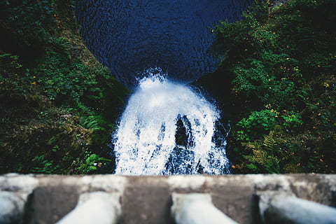 person, looking, waterfalls, photo, grass field, tree, water, waterfall, looking down, rock, bridge, below, height, splash, above, blue, green, hike, forest, fall, motion, nature, day, plant, splashing, scenics - nature, power, power in nature, flowing water, beauty in nature, blurred motion, outdoors, no people, land, long exposure, breaking, flowing, 4K, CC0, public domain, royalty free