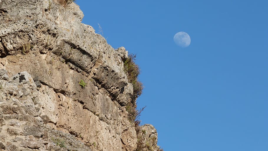 Moon, Background, Stone, Building, Old, roman, colloseum, sky, old Ruin, nature, rock - Object, outdoors, architecture, ancient, history, blue, no people, tree, day, low angle view, rock, full moon, solid, beauty in nature, land, scenics - nature, plant, clear sky, tranquil scene, travel destinations, tranquility, 4K