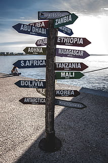 indicazioni, mappe, carta geografica, tramonto, grande, oceano, sceneggiatura occidentale, testo, mare, comunicazione, guida, acqua, cartello, spiaggia, cielo, terra, natura, informazione, segno di informazione, giorno, direzione, nessuno, scenics - natura, bellezza nella natura, la tranquillità, orizzonte sull'acqua, all'aperto, 2K, CC0, dominio pubblico, privo di copyright