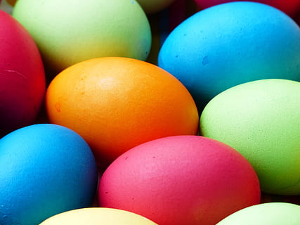 merapatkan, foto, aneka-banyak warna telur, telur, penuh warna, Telur Paskah, Paskah, cat, warna, berwarna, riang, ramah, indah, musim semi, makan, lezat, hartgekocht, matang, keras, biru, merah, Jeruk, kuning, hijau, lonjong, berbentuk telur, multi-warna, makanan, makanan dan minuman, tidak ada orang, perayaan, bingkai penuh, sekelompok objek, sekelompok besar objek, liburan, masih hidup, pilihan, variasi, latar belakang, dalam ruangan, kelimpahan, 4K, CC0, domain publik, bebas royalti