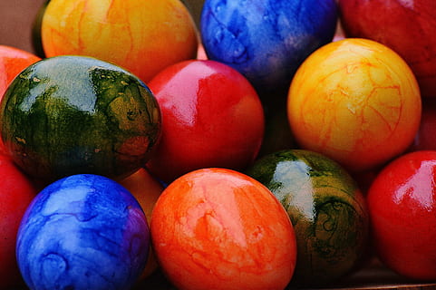 Paști, oua de Paste, colorat, Paste Fericit, ou, culoare, mancare si bautura, alimente, mâncat sănătos, multi colorate, nici o persoana, a închide, natură moartă, bunăstare, prospeţime, fruct, alegere, variație, cadru complet, grup mare de obiecte, vegetal, vedere în unghi mare, abundenţă, fundaluri, zi, 5K, CC0, domeniu public, fără drepturi de autor