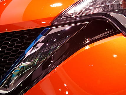 bil, foran, showroom, prototype, køretøj, automobil, design, nissan, land køretøj, sportsvogn, transportmidler, skinnende, transportform, forlygte, luksus, rød, krom, moderne, hastighed, statusbil, orange farve, motor køretøj, ingen mennesker, tæt på, afspejling, glas - materiale, belysningsudstyr, stationær, udendørs, metal, baggrunde, elektrisk lampe, Stærkt oplyst, sølvfarvet, 5K, CC0, offentligt domæne, royaltyfrie