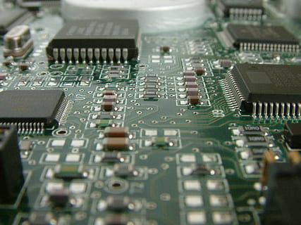 makro skud fotografering, computer, kredsløbsplade, kredsløb, bestyrelse, teknologi, chip, processor, bundkort, computerchip, elektronikindustrien, computerudstyr, kompleksitet, tæt på, ingen mennesker, udstyr, selektiv fokusering, fuld ramme, forbindelse, computer del, industri, baggrunde, indendørs, høj vinkel visning, nummer, elektrisk komponent, cpu, elektrisk udstyr, 1080P, CC0, offentligt domæne, royaltyfrie