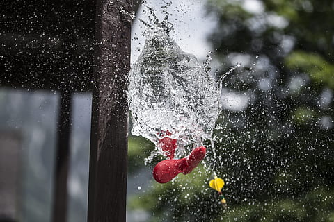 time laps photography, water, throw, blur, close-up, drops, focus, macro, motion, splash, wood, food and drink, food, nature, fruit, focus on foreground, no people, healthy eating, freshness, outdoors, red, day, wet, berry fruit, splashing, plant, spraying, snowing, 5K, CC0, public domain, royalty free