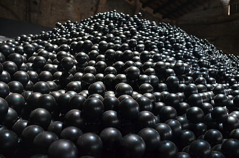 palle, perline, di, struttura, sfondo, Biennale, installazione, arte, grande gruppo di oggetti, cibo, cibo e bevande, abbondanza, in casa, mangiare sano, nessuno, colore nero, frutta, freschezza, sfera, avvicinamento, attività commerciale, gioielli, natura morta, contenitore, gioielli di perle, mucchio, perlina, girato in studio, tahiti, maturo, color argento, lusso, 4K, CC0, dominio pubblico, privo di copyright