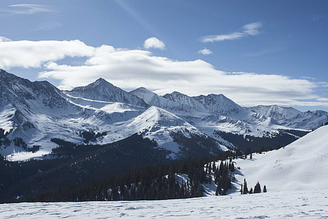 clouds, cold, landscape, mountain range, mountains, nature, scenic, sky, snow, trees, winter, cold temperature, mountain, scenics - nature, beauty in nature, snowcapped mountain, environment, cloud - sky, tranquility, tranquil scene, non-urban scene, tree, white color, day, no people, outdoors, mountain peak, pine tree, coniferous tree, 4K, CC0, public domain, royalty free