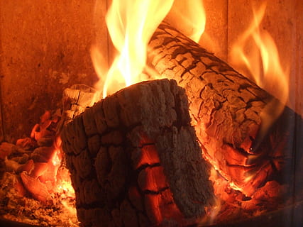 ild, flamme pejs, tæt, brand - naturligt fænomen, flamme, varme - temperatur, brænding, ildsted, rød, Brænde, træ - materiale, tæt på, kul, log, træ, glødende, orange farve, natur, nat, ingen mennesker, aske, bål, tømmer, brændt, lejrbål, 2K, CC0, offentligt domæne, royaltyfrie