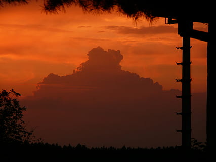Sonne, Ende, Tag, Sonnenuntergang, glühen, Orange, Wolken, Himmel, Silhouette, orange Farbe, wolke - himmel, Schönheit in der Natur, Szenen - Natur, keine Leute, Natur, Flachwinkelansicht, Baum, Pflanze, idyllisch, draußen, ruhige Szene, Ruhe, die Architektur, gebaute Struktur, Dramatischer Himmel, Religion, 2K, CC0, gemeinfrei, lizenzfrei
