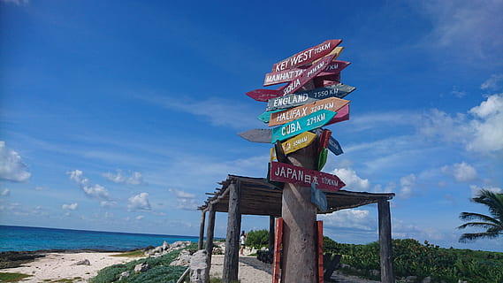 Strand, Pole, Mexiko, Himmel, Wasser, wolke - himmel, Meer, Natur, Tag, Text, Land, keine Leute, Szenen - Natur, Kommunikation, westliche Schrift, Schönheit in der Natur, Horizont, Blau, Horizont über Wasser, Flachwinkelansicht, Holz - Material, draußen, Beratung, 4K, CC0, gemeinfrei, lizenzfrei