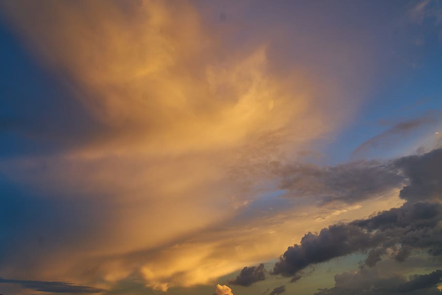 naranja, oscuro, nubes, cielo, paisaje, nube, paz, fondo, naturaleza, atmósfera, aire libre, puesta de sol, aire, ambiental, textura, increíble, espacio, composición, verano, antecedentes, patrón abstracto, ligero, nadie, solar, horizontal, color vívido, detalle, imagen en color, enfoque selectivo, hermoso, Mañana, día, copia espacio, resumen, nube - cielo, belleza en la naturaleza, paisajes - naturaleza, tranquilidad, escena tranquila, vista de ángulo bajo, idílico, color naranja, cielo dramático, al aire libre, paisaje de nubes, fotograma completo, escena no urbana, ambiente, 8K