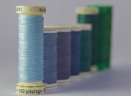 assorted-color threads, assorted, treads, spools, threads, colors, row, queue, sewing, materials, pastel, blue, green, bokeh, still, no people, close-up, indoors, studio shot, white background, day, business, stack, group of objects, finance, business finance and industry, in a row, large group of objects, still life, group, metal, colored background, order, gray, spool, choice, economy, 4K, CC0, public domain, royalty free