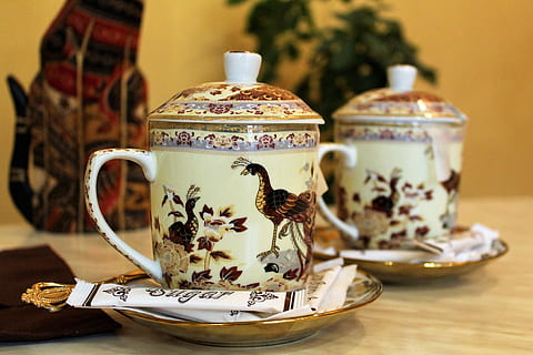 cangkir, tee, minum, kopi, panas, teko, odesa, keramik, secara tradisional, teh, sore, bersantai, ukraina, perjalanan, bea cukai, makan, layanan, cangkir teh, earl grey, tua, nostalgia, relaksasi, beristirahat, diam, sarapan, cangkir kopi, istirahat, peralatan makan, kafe, lezat, rehat kopi, restoran, minum kopi, kafe jalanan, aroma, nutrisi, makanan dan minuman, minuman panas, dalam ruangan, teh - minuman panas, meja, minuman, pola bunga, tidak ada orang, merapatkan, balapecah, masih hidup, porselen, pola, antik, teh sore, baki, 4K, CC0, domain publik, bebas royalti