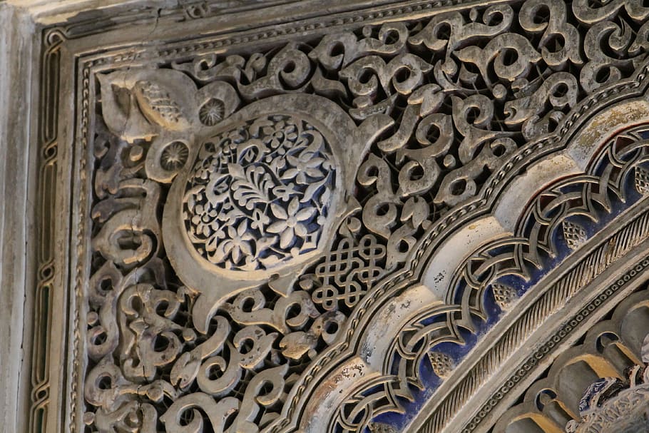 alhambra, granada, espanya, arquitectura, granada, espanya, andalucia, monument, àrab, història, religió, estil gòtic, estructura construïda, destinacions de viatge, creativitat, espiritualitat, cap gent, creença, edifici, patró, art i artesania, exterior de l'edifici, lloc de culte, vista d’angle baix, artesania, disseny, dia, el passat, arc, ornamentat, a l'aire lliure, sostre, arquitectura i art, talla, abadia, 4K
