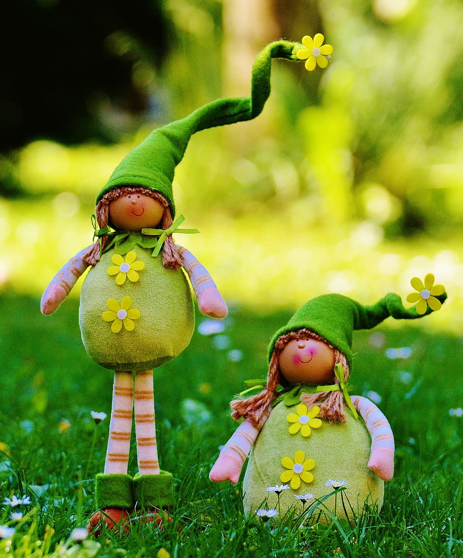 imp de primavera, nans, divertit, bonic, dolç, prat, imp, verd, només nens, nen, herba, Pasqua, infància, menjar i beguda, color verd, part del cos humà, ou de Pasqua, braç humà, naturalesa, centrar-se en primer pla, celebració, representació, dia, planta, creativitat, menjar, primer pla, representació animal, a l'aire lliure, art i artesania, 2K