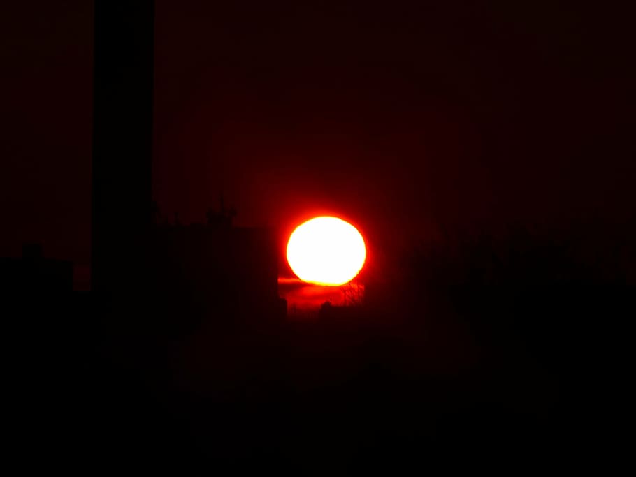 sol, bola de foc, posta de sol, disc solar, schapfe mill, sitja de gra, edifici, sitja, memòria, torre, nit, fosc, vermell, cel, cap gent, còpia espai, espai, a l'aire lliure, bellesa a la natura, naturalesa, silueta, Eclipsi solar, il·luminat, astronomia, cercle, brillant, tranquil·litat, color negre, idíl·lic, eclipsi, 4K