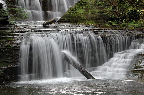 cascata, rio, scenics - natureza, beleza na natureza, agua, movimento, movimento borrado, Exposição longa, meio Ambiente, água corrente, natureza, árvore, fluindo, floresta, ninguém, plantar, salpicos, cena não urbana, idílico, terra, ao ar livre, floresta tropical, poder na natureza, queda d'água, 2K, CC0, domínio público, royalty free