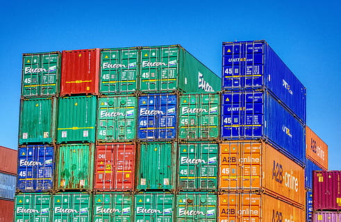 pila, colores variados, intermodal, contenedores, envase, Puerto, cargando, apilados, contenedor terminal, manejo de contenedores, Envío, carga, centro de marketing, sobre cuadrado, Alemania, color, cielo, azul, negocio, arquitectura, Transporte de carga, contenedor de carga, muelle comercial, muelle, comercio, apilar, industria, transporte, agua, financiar, negocio global, edificio, nadie, finanzas empresariales e industria, finanzas y economia, economía, al aire libre, 5K, CC0, dominio público, libre de derechos