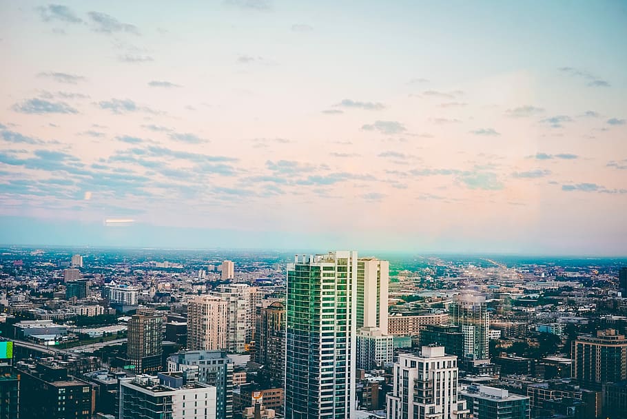 assortito, edifici, blu, cielo, uccello e, fotografia di uccelli, costruzione, paesaggio urbano, nube, architettura, grattacielo, urbano, città, finestra, guardando giù, bicchiere, colore, esterno dell'edificio, struttura costruita, nuvola - cielo, folla, quartiere residenziale, edificio per uffici esterno, natura, alto - alto, moderno, affollato, vista dall'alto, ufficio, vita di città, all'aperto, distretto finanziario, 4K