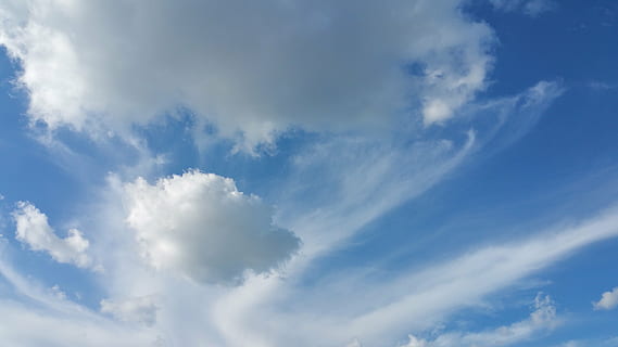 himmel digital tapet, himmel, skyer, sommer, natur, blå, vejr, sky - himmel, dag, luft, udendørs, baggrunde, cloudscape, cumulus sky, hvid, klima, skønhed i naturen, ro, ingen mennesker, hvid farve, lav vinkel visning, miljø, scenics - natur, sollys, rolig scene, idyllisk, vind, ren, meteorologi, lyse, 5K, CC0, offentligt domæne, royaltyfrie