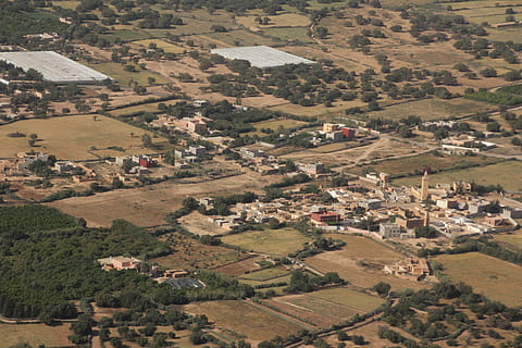 Agadir, landing, oversigt, felter, jordbær drivhus, drivhus, miljø, arkitektur, bygning, landskab, bygning udvendig, jord, patchwork landskab, plante, Mark, scenics - natur, landlige scene, luftfoto, bygget struktur, natur, dag, landbrug, høj vinkel visning, træ, hus, skønhed i naturen, ingen mennesker, udendørs, 5K, CC0, offentligt domæne, royaltyfrie