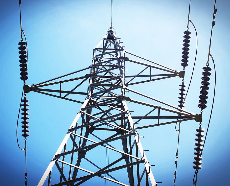 düşük, açılı görünüş, elektrik, posta, mavi, parlak, kablo, dağıtım, enerji, mühendislik, jeneratör, Kafes, yüksek, Sanayi, izolasyon, hat, düşük açılı atış, ağ, kutup, güç, pilon, çelik, arz, teknoloji, kule, transmisyon, elektrik direği, volt, Voltaj, tel, gökyüzü, elektrik pilonu, güç kaynağı, yakıt ve enerji üretimi, metal, bağ, doğa, düşük açılı görünüş, yapılı yapı, mimari, güç hattı, insansız, açık hava, iletişim, açık havada, küresel iletişim, elektrik şebekesi, karmaşa, elektrikli ekipman, alaşım, kiriş, 2K