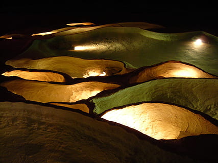 sans titre, la grotte, stalactite, citron vert, karst, illuminé, spéléothèmes, dépôts de calcium, Bassin d'eau, goutte, eau, du froid, cool, cavité, des chiffres, en tissu, France, ardèche, la nature, personne, en plein air, nuit, étoile - espace, beauté dans la nature, environnement, paysages - nature, paysage, Destinations de voyage, tranquillité, à l'intérieur, géologie, fermer, Roche, scène non urbaine, scène tranquille, terre, rock - objet, 2K, CC0, domaine public, libre de droits