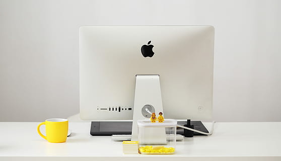 Silber Imac, neben, Gelb, Becher, Weiß, Tabelle, imac, Computer, pc, Schreibtisch, Apfel, drinnen, Haushaltsausstattung, keine Leute, Getränk, Essen und Trinken, Studioaufnahme, Erfrischung, Glas, Tier, Lebensmittel, Einfachheit, gesundes Essen, Tierthemen, Natur, Tasse, spärlich, Möbel, Lebensstile, Trinkglas, digitaler Verbund, 4K, CC0, gemeinfrei, lizenzfrei