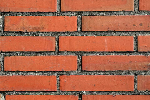 orange Backsteinmauer, Wand, Ziegel, rot, Struktur, Mauerwerk, alt, Textur, Stein, Steinwand, Fassade, gemauert, Schutz, Backstein, Hintergründe, Muster, Wandbau - Funktion, Ziegelwand, Zement, die Architektur, Vollbild, gebaute Struktur, keine Leute, texturiert, Nahansicht, Tag, Wiederholung, draußen, braun, in einer Reihe, Gebäudehülle, Design, 5K, CC0, gemeinfrei, lizenzfrei