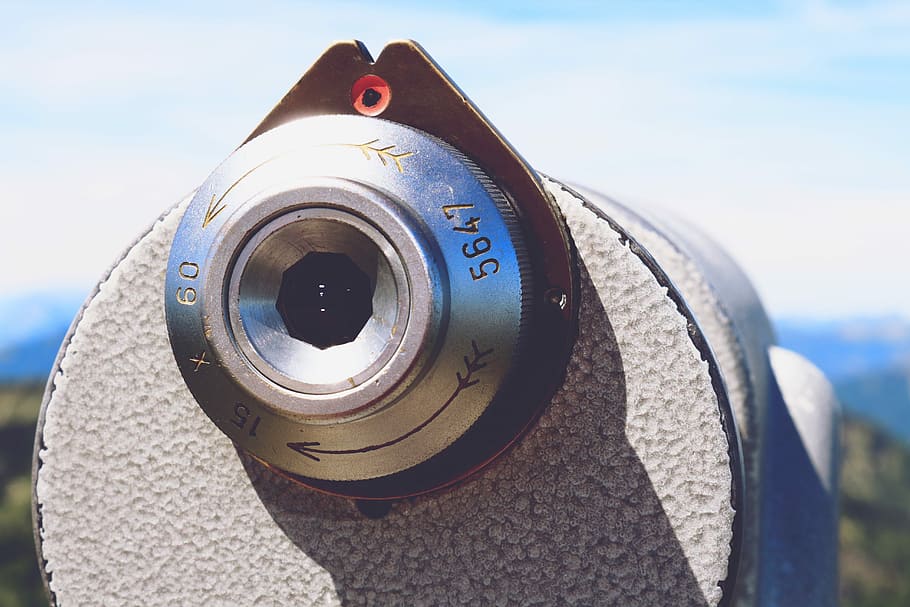 teleskop, udsigt, panorama, teknologi, metal, bjerge, tæt på, fokus på forgrunden, dag, ingen mennesker, udendørs, møntbetjente kikkert, himmel, natur, kikkert, fotografering temaer, sollys, objektiv - optisk instrument, optisk instrument, cirkel, geometrisk form, overvågning, mønt betjent, kamera - fotografisk udstyr, hav, digitalt kamera, 5K
