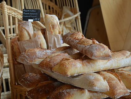 rupjmaize, maize, maiznīca, kraukšķīgs, ēdiens, pārtika un dzērieni, svaigumu, cep, telpās, Klusā daba, maizes klaips, nav cilvēku, franču ēdiens, uzglabāt, tuvplāns, grozs, brūna, pārdošanā, koncentrēties uz jaunajām zināšanām, gatavs ēst, bagete, mazumtirdzniecība, cepti konditorejas izstrādājumi, 4K, CC0, publiskais domēns, bez atlīdzības