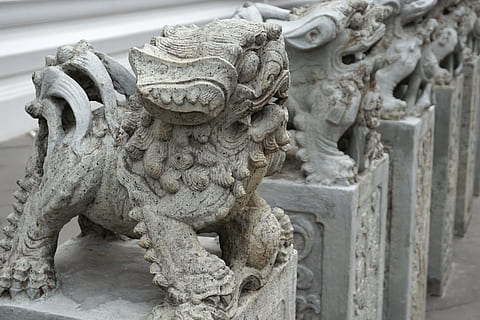 estàtua, xinès, temple, temple, pedra, asia, xinès, temple, pedra, Xina, arquitectura, escultura, cultura, oriental, disseny, drac, vell, símbol, decoració, material de pedra, ornamentat, talla - producte artesanal, arquitectura i edificis, història, antic, a l'aire lliure, dia, cap gent, art i artesania, representació, creativitat, artesania, primer pla, centrar-se en primer pla, el passat, representació humana, gàrgola, arruïnat, 5K, CC0, domini públic, lliure de regalies