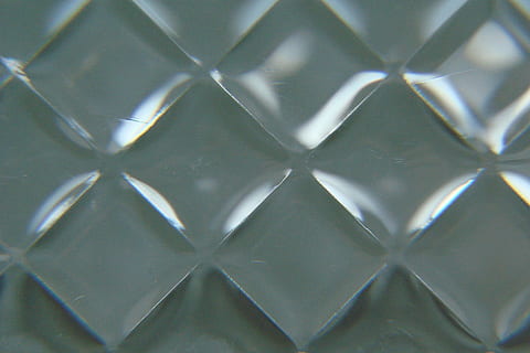 glas, sølv, struktur, baggrund, firkant, lys, design, mønster, baggrunde, fuld ramme, tæt på, form, ingen mennesker, abstrakt, indendørs, abstrakte baggrunde, studio skud, skinnende, tekstureret, metal, enkelt objekt, diamantformet, gentagelse, geometrisk form, grå, ekstrem nærbillede, sølvfarvet, 1080P, CC0, offentligt domæne, royaltyfrie