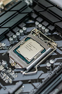 macro, lovitură, fotografie, Intel, miez, i5, procesor, gri, calculator, cip, tech, lac de cafea, tehnologie, nici o persoana, a închide, conexiune, în interior, vedere în unghi mare, natură moartă, echipamente de calcul, industrie, industria electronică, muzică, metal, text, computere, complexitate, comunicare, selectiv, echipament, fundaluri, tastatură, componente electrice, 5K, CC0, domeniu public, fără drepturi de autor