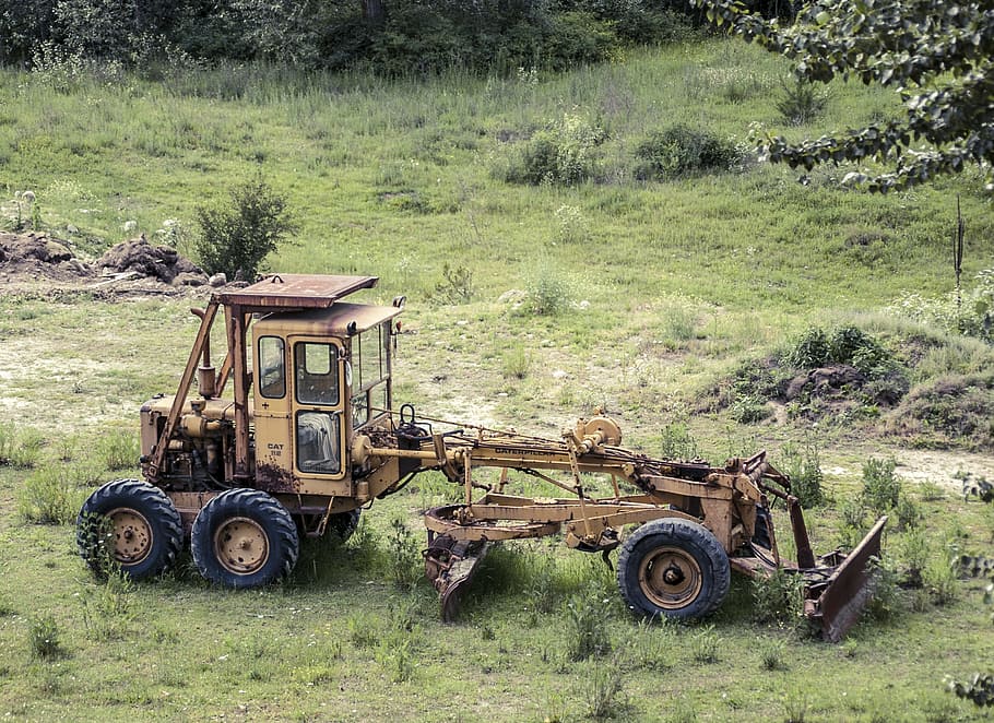 equipament, carregador, graduador, construcció, agricultura, vell, maquinària, òxid, rovellat, vintage, neu, empenta, finestra, prat, herba, estancat, era, col · lecció, passat, història, retro, bc, britànic, Colòmbia, Canadà, pneumàtic, pneumàtics, passat de moda, temps, antic, antiguitat, tecnologia, marró, envellit, clàssic, nostàlgia, metall, terra, transport, vehicle terrestre, camp, manera de transport, dia, cap gent, maquinària agrícola, naturalesa, abandonat, equipament agrícola, planta, paisatge, color verd, obsoleta, a l'aire lliure, deteriorament, arruïnat, roda, 2K