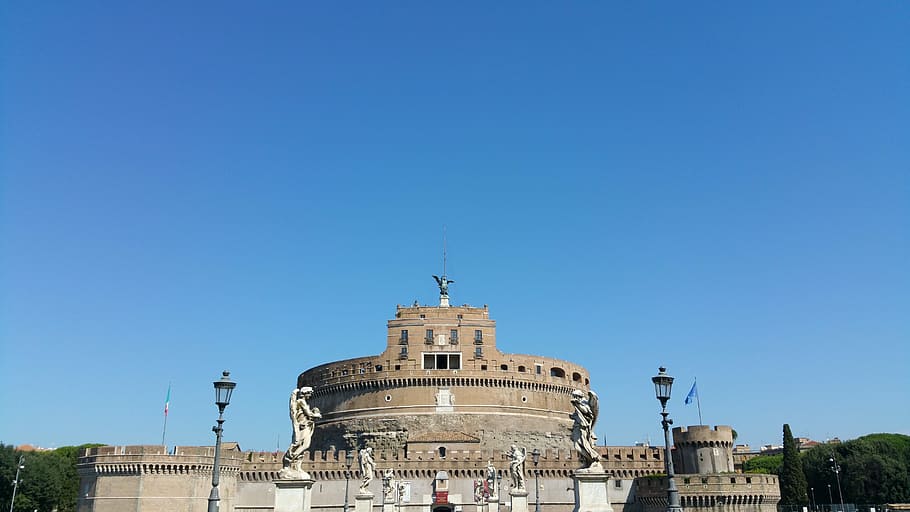 Sant Angelo, Rom, slot, milepæl, sant angelo, rom, monument, fæstning, hadrian, tiber, arkitektur, bygning udvendig, historie, bygget struktur, kopiere plads, blå, himmel, skyfri himmel, rejsemål, bygning, by, rejse, fortiden, natur, ingen mennesker, dag, turisme, lav vinkel visning, tårn, solrig, udendørs, regering, Spir, 5K