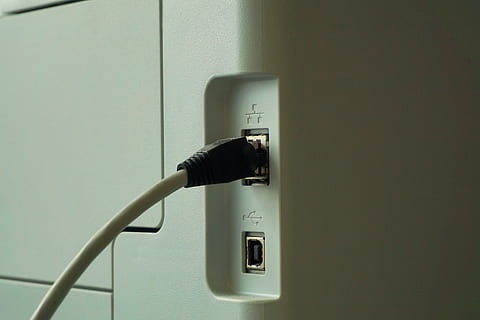 réseau, imprimante réseau, lien, câble, lan, connecteur réseau, prise de courant, cordon d'alimentation, ligne, câble patch, traitement de l'information, rj45, rj-45, pièce, ethernet, l'Internet, connexion réseau, ordinateur, câbles de réseau, imprimante, La technologie, électricité, construction de murs, sortie, fermer, à l'intérieur, Prise électrique, réseau informatique, personne, la communication, production de carburant et d'électricité, source de courant, prise de connexion réseau, architecture, structure construite, câble d'ordinateur, contrôle, câblé, aspirateur, composant électrique, cordon téléphonique, 4K, CC0, domaine public, libre de droits